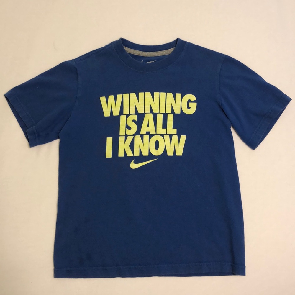 LIKE NEW Boy’s Nike Graphic T Shirt